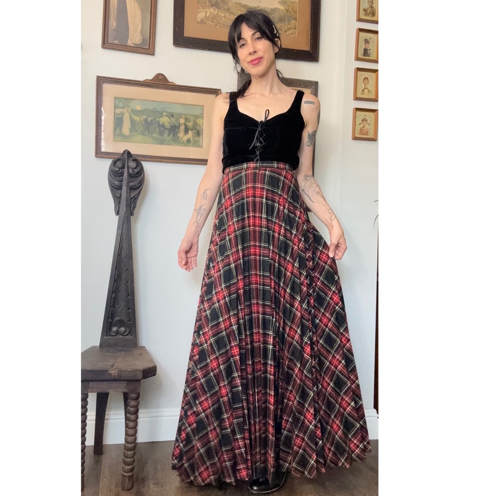 Vintage Copley Square Ltd Red Plaid Pleated Maxi Skirt Tartan Dark Academia Long
